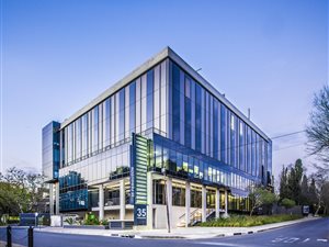 1023 m² Commercial space in Illovo