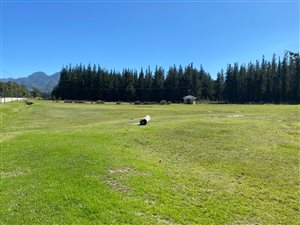 2080 m² Land available in Heather Park