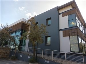 1896 m² Commercial space in Route 21 Business Park