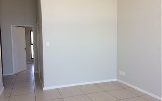 1 Bedroom Apartment in Dainfern Ridge