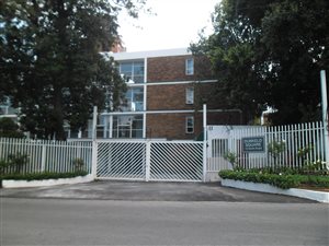 3 Bedroom Apartment in Dunkeld West