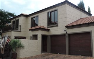 3 Bedroom Duplex in Woodhill