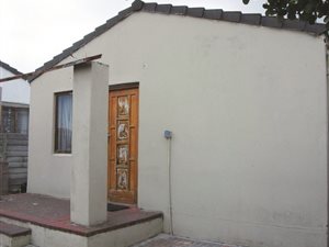 144 m² Land available in Khayelitsha