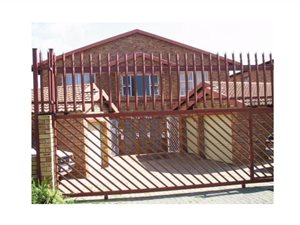 2 Bedroom Apartment in Turffontein