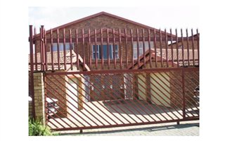 2 Bedroom Apartment in Turffontein