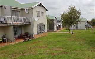 3 Bedroom Apartment in Faerie Glen