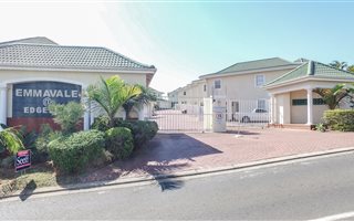 4 Bedroom Apartment in Mt Edgecombe