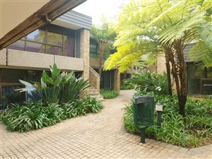 98 m² Commercial space in Garsfontein