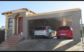 3 Bedroom House in Krugersdorp West