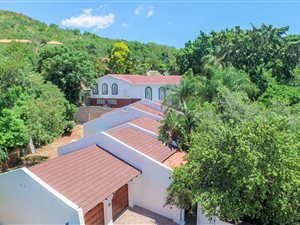 4 Bedroom House in Safari Gardens