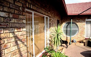 3 Bedroom House in Blanchville