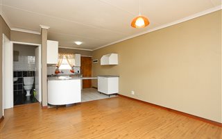 2 Bedroom Townhouse in Carenvale