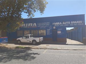400 m² Industrial space in Booysens Reserve