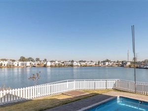 3 Bed House in Erasmus Park