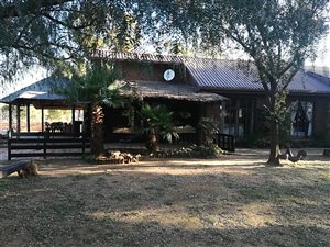 4 ha Farm in Homestead Apple Orchards