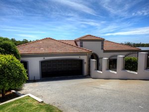 4 Bedroom House in Kamma Ridge