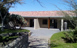 1 Bedroom House in Kwelera