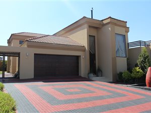4 Bed House in Savannah Hills