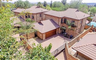 3 Bedroom House in Strubens Valley Ext. 1