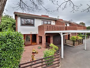 3 Bed Duplex in New Germany