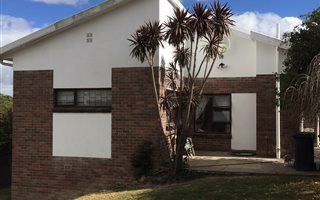 3 Bedroom House in Oatlands North