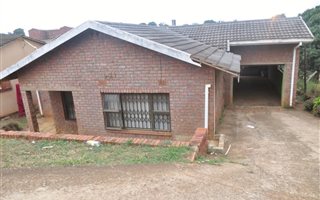 3 Bedroom House in Ngwelezana
