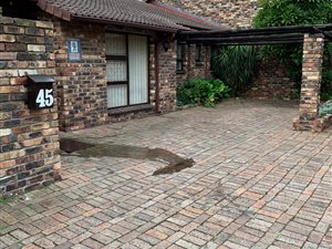 3 Bedroom Townhouse in Greenacres