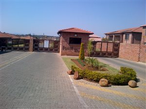 3 Bed Townhouse in Willow Park Manor