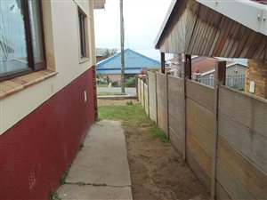 1 Bed Garden Cottage in Mossel Bay Central