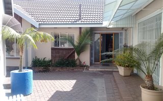 4 Bedroom House in Elma Park