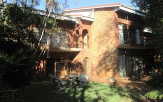 8.5 ha Farm in Hartbeesfontein