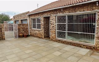 3 Bedroom Townhouse in New Park