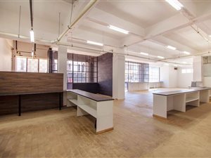 380 m² Retail Space in Johannesburg Central