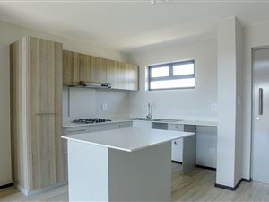 2 bedroom flat for sale in Broadacres | T2810275