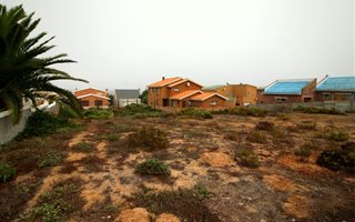 400 m² Land available in Lamberts Bay