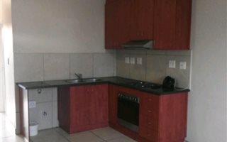 2 Bedroom Apartment in Vredekloof
