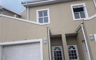 3 Bedroom Townhouse in Paarl