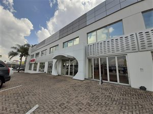 3524 m² Commercial space in Kensington B
