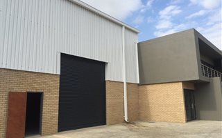 1073 m² Industrial space in Longmeadow