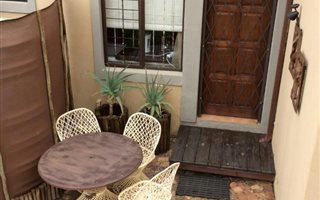 1 Bedroom Apartment in Bronkhorstbaai
