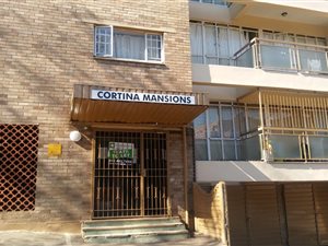 2 Bed Apartment in Lorentzville