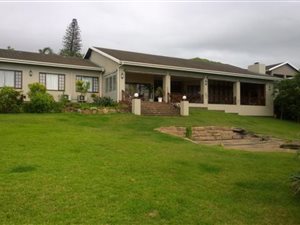 5 Bed House in Athlone Park