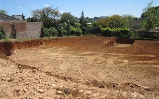 1322 m² Land available in Welgemoed