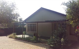 2 Bedroom House in Aliwal North