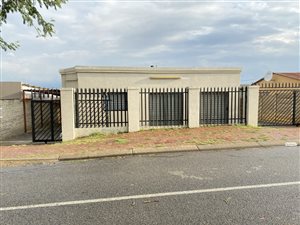 3 Bed House in Marlboro Gardens