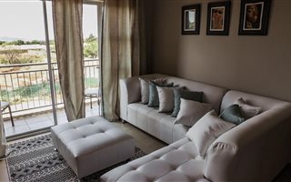 2 Bedroom Apartment in Montana Park