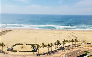 2 Bedroom Apartment in Beachfront