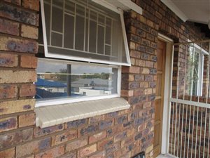 3 Bed Apartment in Alberton