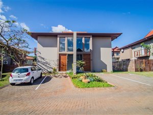 2 Bed Duplex in Hilltop Estate