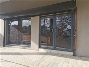 108 m² Commercial space in Montclair